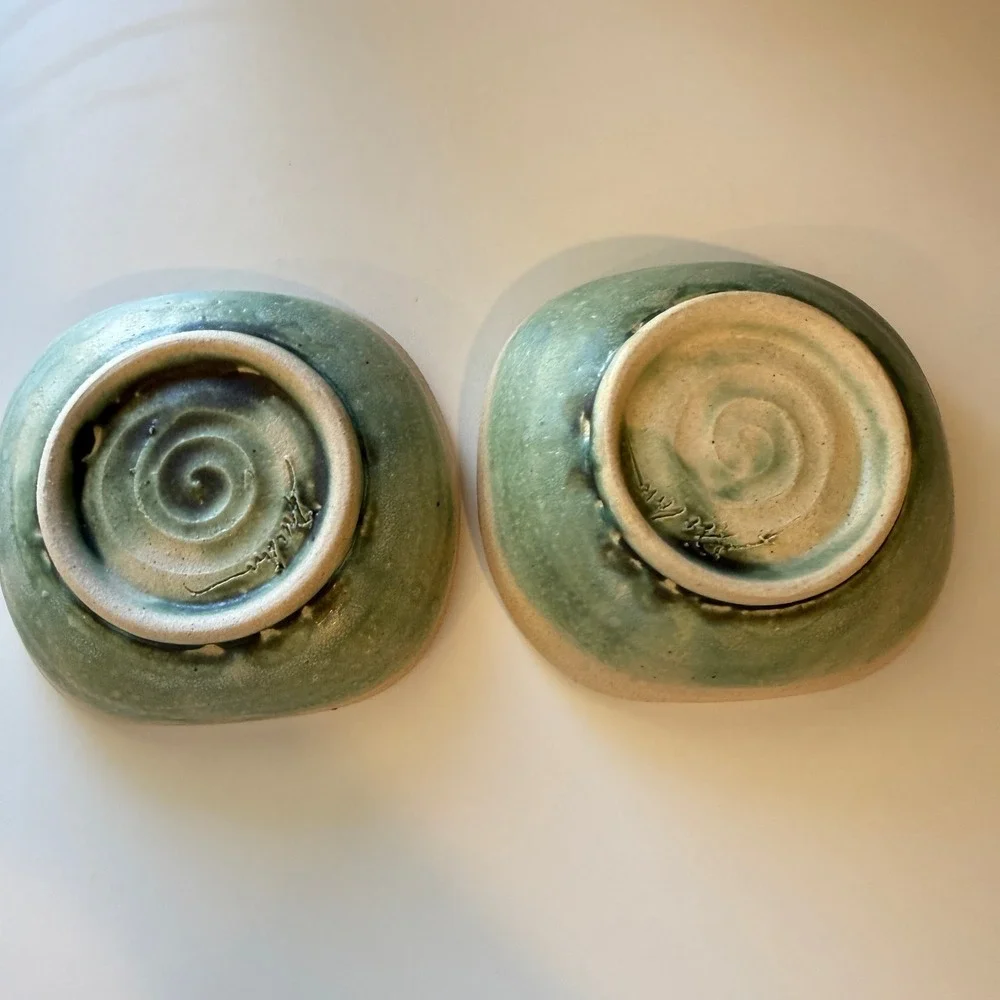 Studio Artisan Handcrafted Ceramic Bowls Sage Green & Terracotta Pink Set of 2